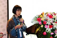 Dr. Ngamtip Poovarodom made keynote speech. 